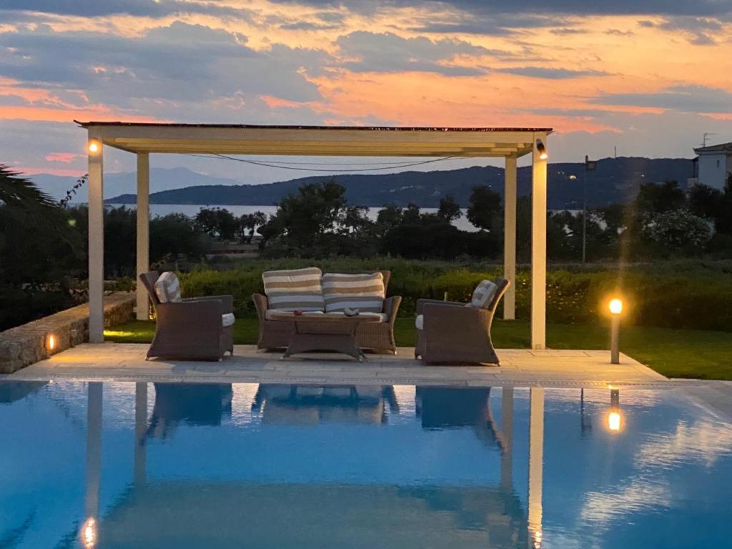 Villa Anthia Порто Хели Екстериор снимка