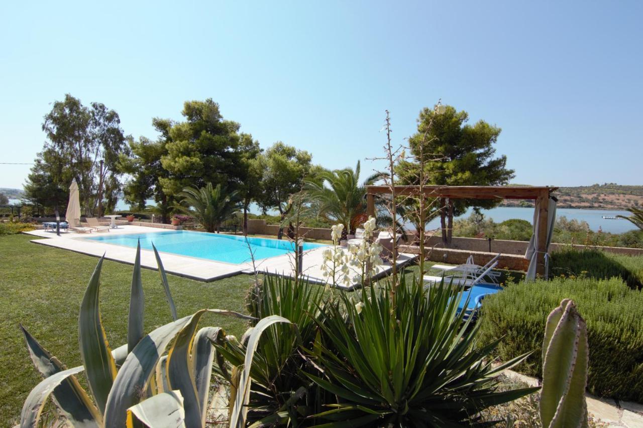 Villa Grace Порто Хели Екстериор снимка